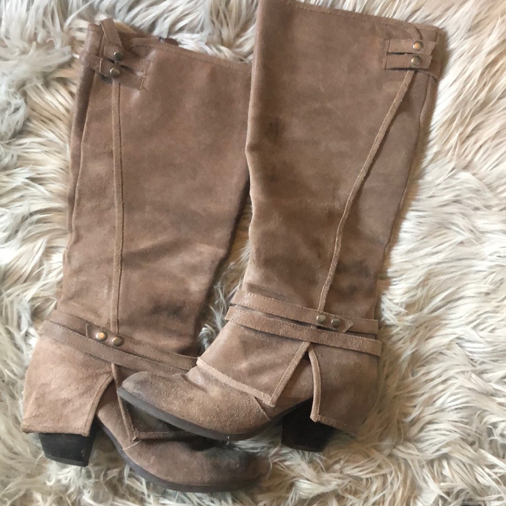 Fergie Riding Boots